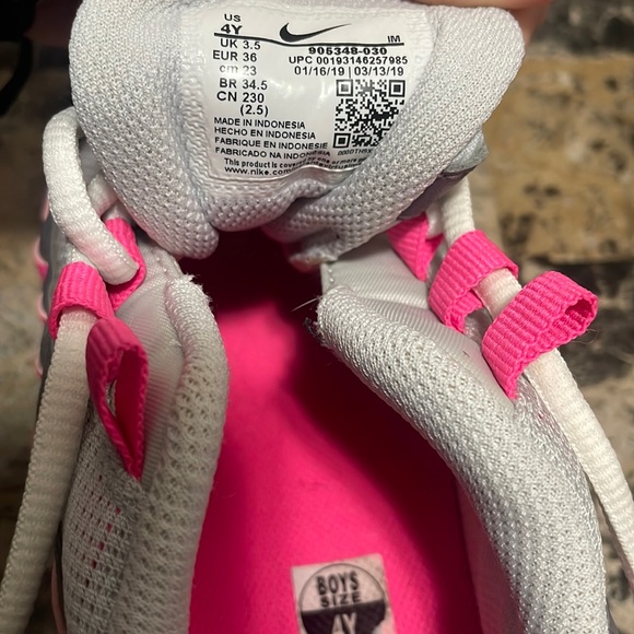 Nike Air Max - Picture 5 of 5